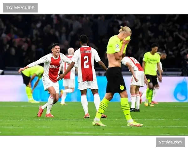 半场战报：多特蒙德1-0领先达姆施塔特，进球来自对方前场任意球被解围后的快速推进